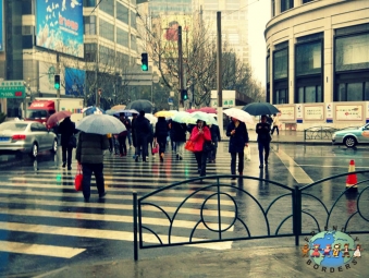 Shanghainese on a busy Monday on their way to work in Shanghai